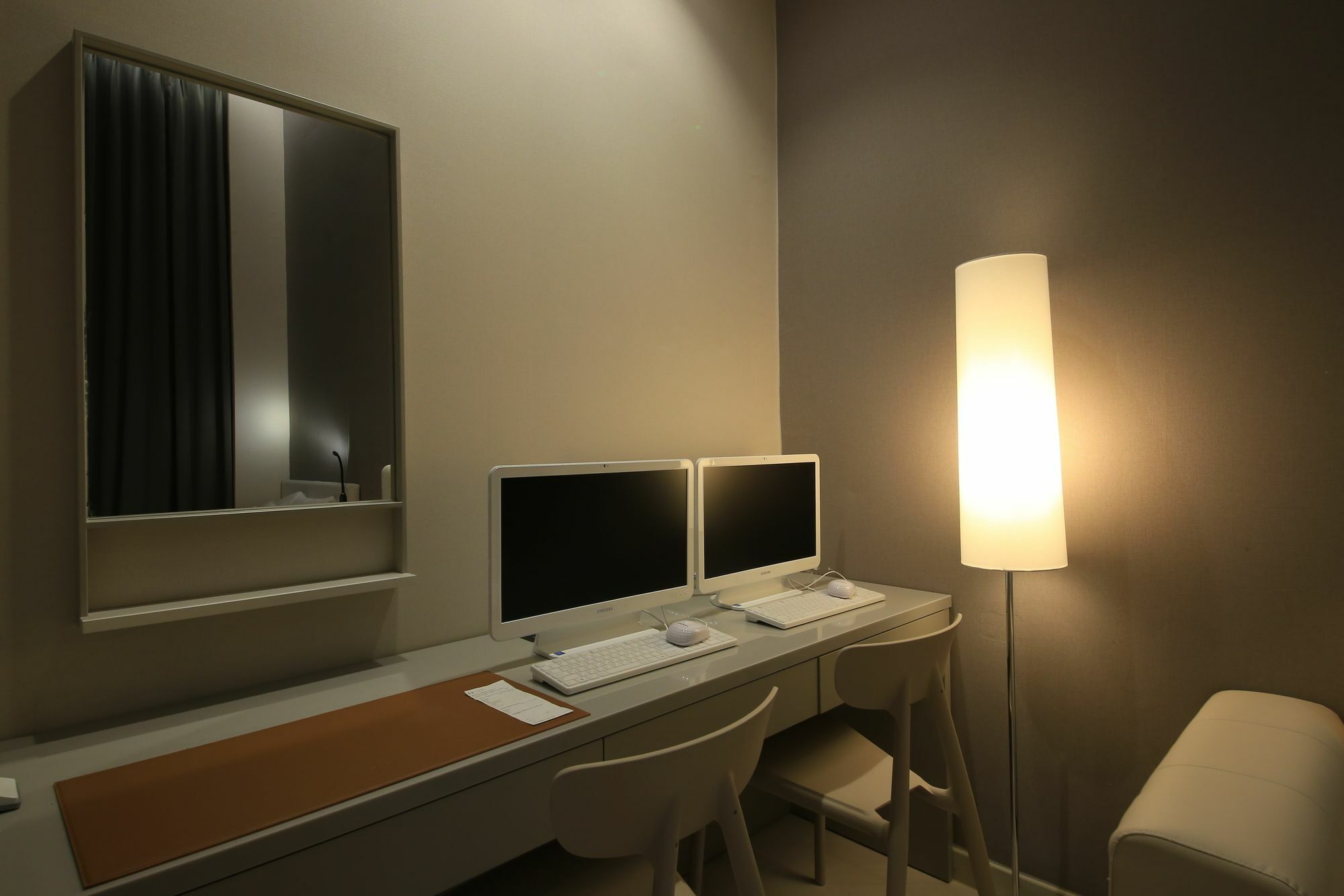 เอช อเวนิว โฮเทล อิเด ซินชอน Hotel โซล ภายนอก รูปภาพ